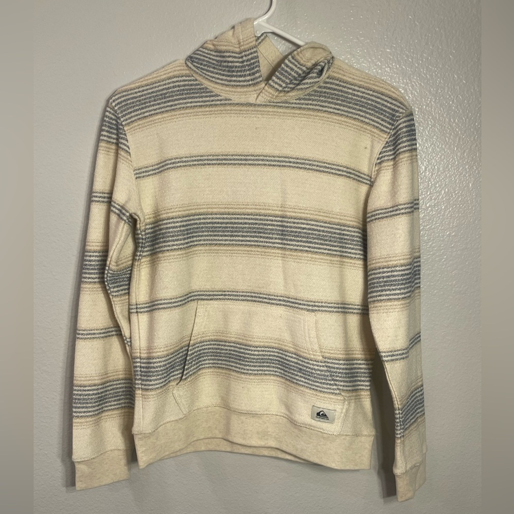 Youth Quicksilver Long Sleeve Shirt / Hoodie. Soft, linen texture, striped